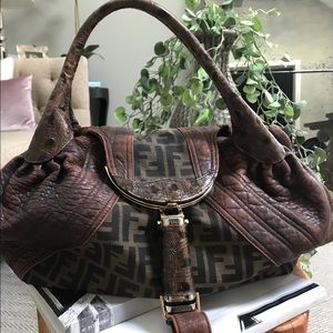 AUTHENTIC FENDI LIMITED EDITION Spy Bag PRISTINE!